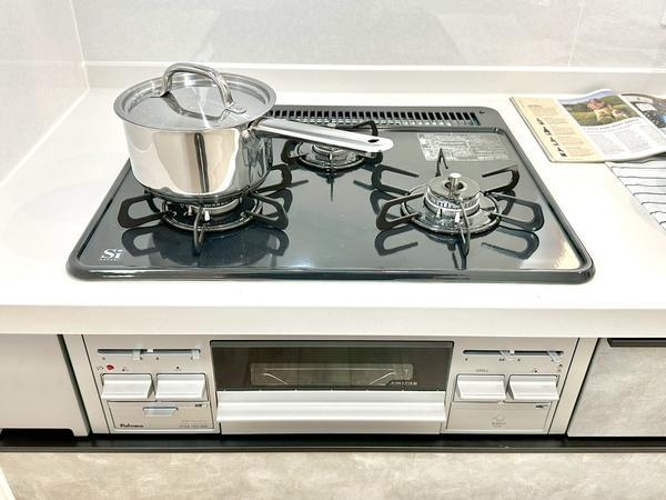 草加市谷塚上町　新築一戸建て　1期3号棟