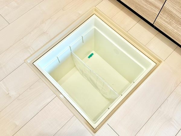 草加市手代2丁目　新築一戸建て　3期