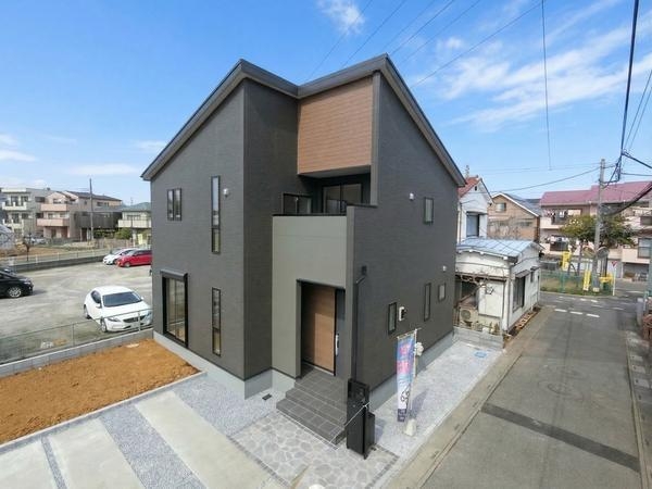 草加市手代2丁目　新築一戸建て　3期