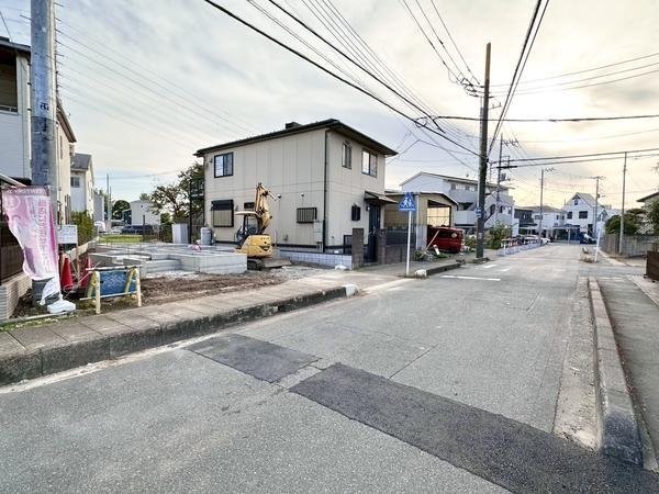 八潮市上馬場　新築一戸建て