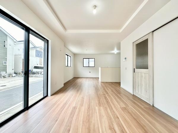 八潮市八條　新築一戸建て　4期