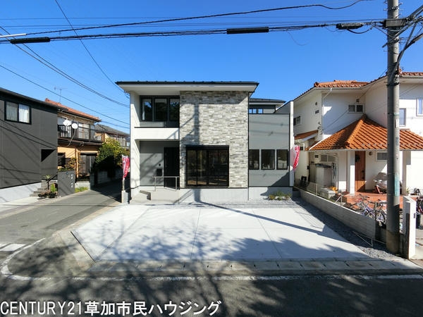 草加市青柳7丁目　新築一戸建て　10期
