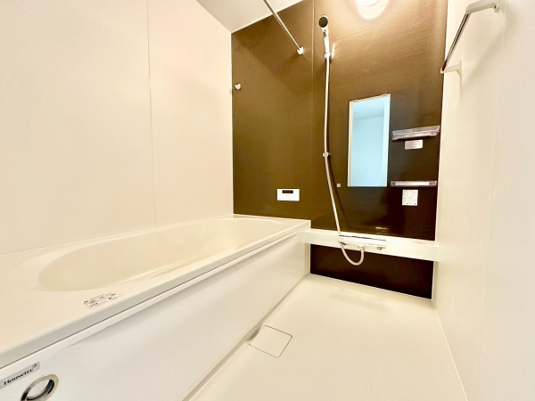 草加市青柳7丁目　新築一戸建て　10期