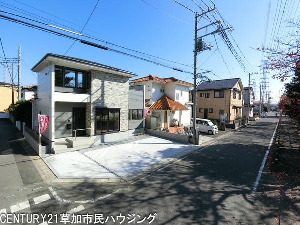 草加市青柳7丁目　新築一戸建て　10期