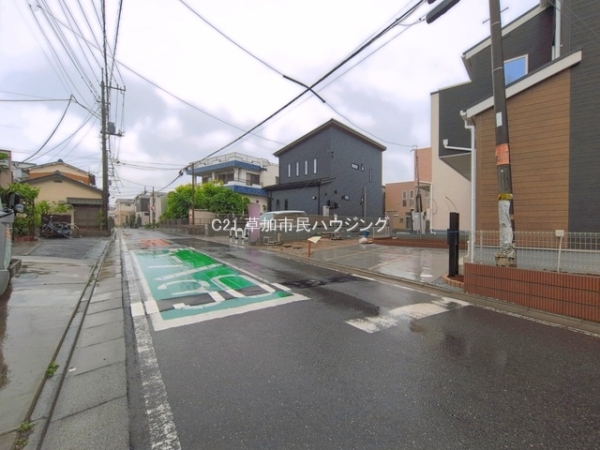 八潮市伊草1丁目　新築一戸建て　第2　　2号棟