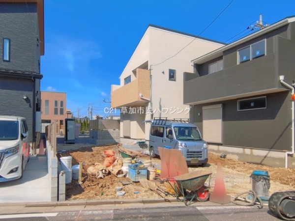 八潮市伊草1丁目　新築一戸建て　第2　　2号棟