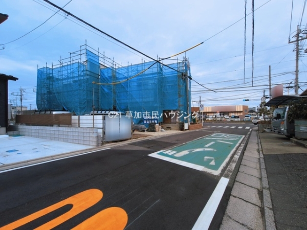 八潮市伊草1丁目　新築一戸建て　第2　　2号棟