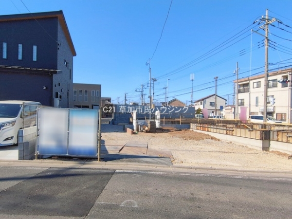 八潮市伊草1丁目　新築一戸建て　第2　　2号棟