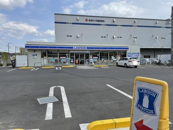 草加市瀬崎５丁目の中古一戸建て(ローソン　草加瀬崎五丁目店)