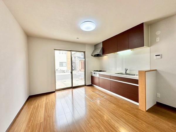草加市瀬崎５丁目の中古一戸建て