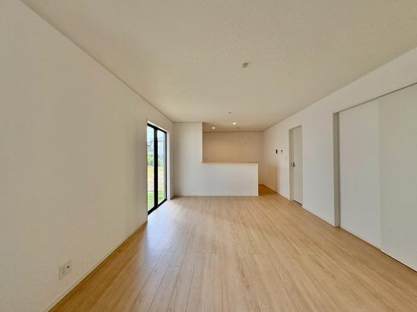 草加市瀬崎5丁目　新築一戸建て　第8　4号棟