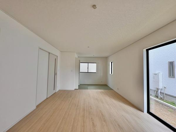 草加市瀬崎5丁目　新築一戸建て　第8　4号棟
