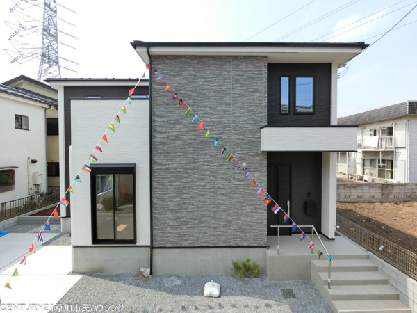 草加市苗塚町　新築一戸建て　1期