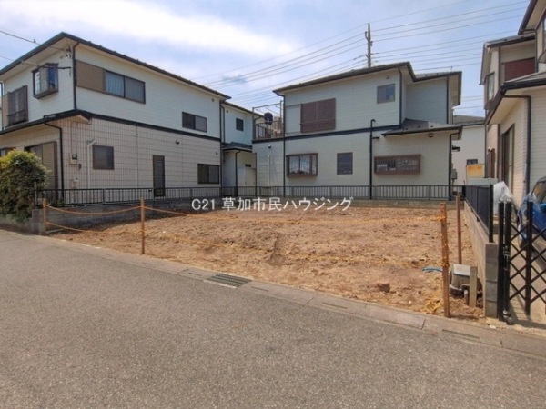 草加市手代2丁目　売地　8期