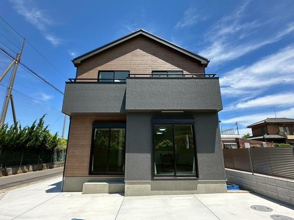 八潮市南川崎　新築一戸建て