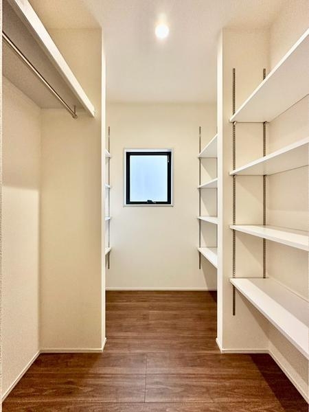 八潮市大曽根　新築一戸建て