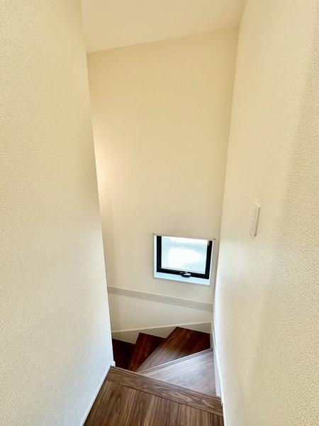 八潮市大曽根　新築一戸建て