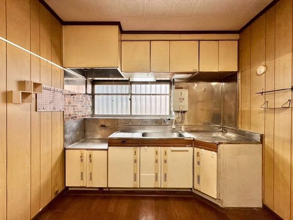 草加市弁天５丁目の中古一戸建て