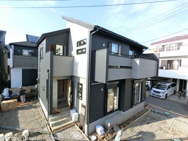 草加市新里町　新築一戸建て　4期7号棟