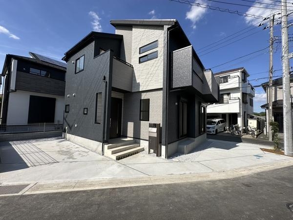 草加市新里町　新築一戸建て　4期7号棟
