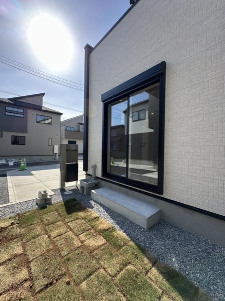 草加市新里町　新築一戸建て　4期4号棟