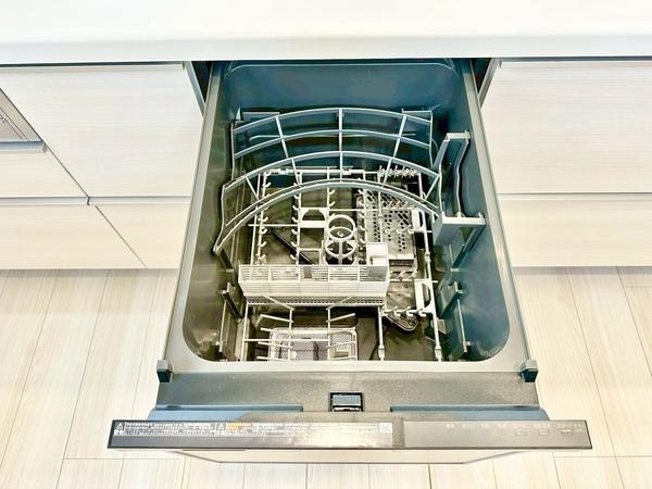 草加市新里町　新築一戸建て　4期3号棟