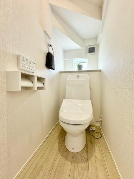 草加市苗塚町　新築一戸建て　第1期16号棟