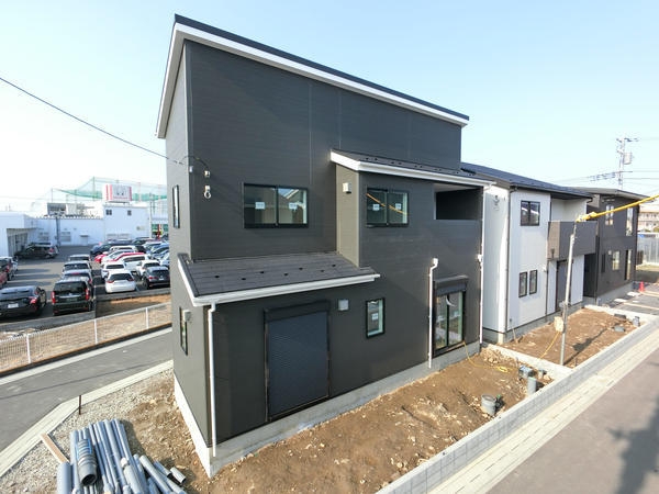 草加市苗塚町　新築一戸建て　第1期16号棟