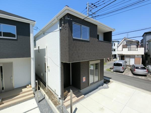 草加市両新田西町　新築一戸建て　1期3号棟