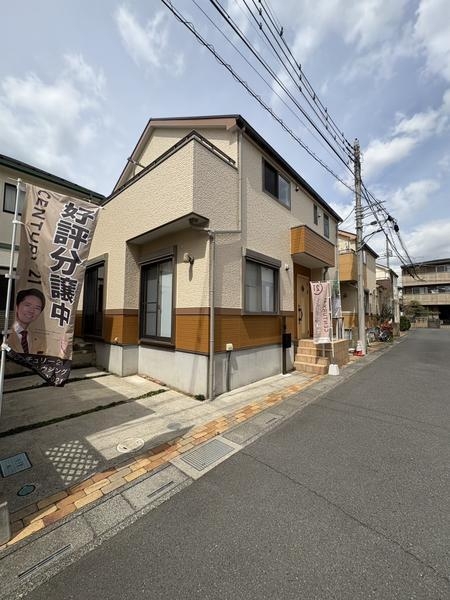 草加市八幡町　中古一戸建て