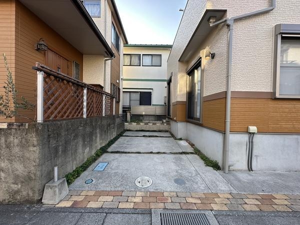 草加市八幡町　中古一戸建て