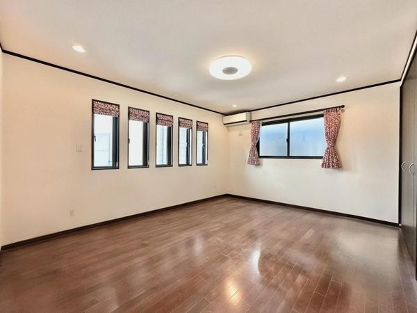 草加市手代１丁目の中古一戸建て