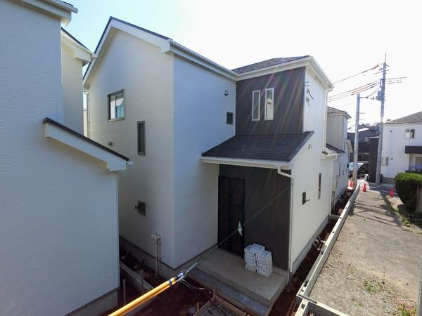 草加市谷塚仲町　新築一戸建て　E号棟