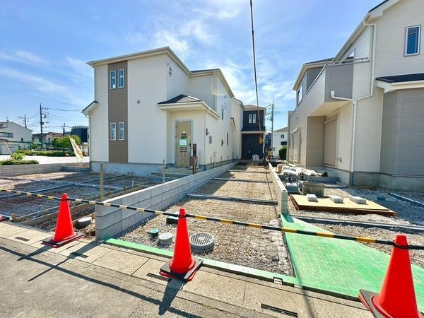 草加市谷塚仲町　新築一戸建て　E号棟