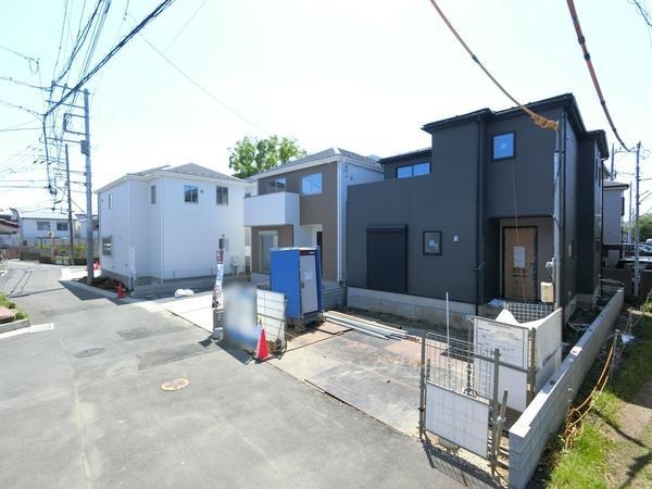 草加市両新田西町　新築一戸建て　1期