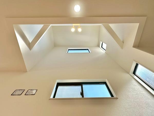 草加市苗塚町　新築一戸建て　2期