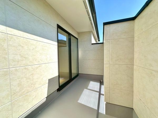 草加市苗塚町　新築一戸建て　2期
