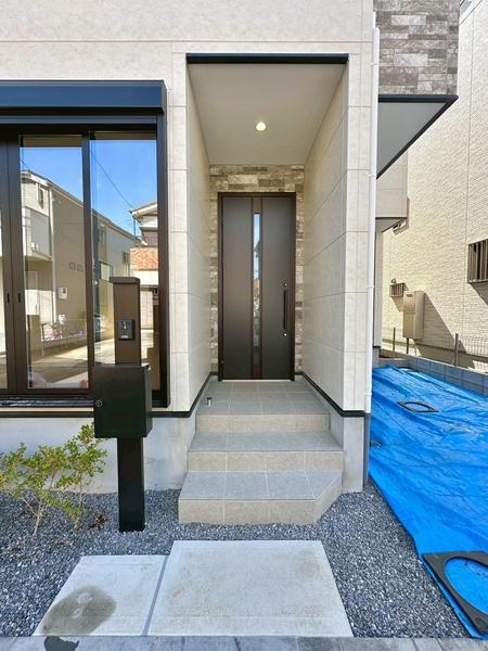 草加市苗塚町　新築一戸建て　2期
