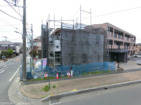 草加市長栄2丁目　新築一戸建て　7期1号棟