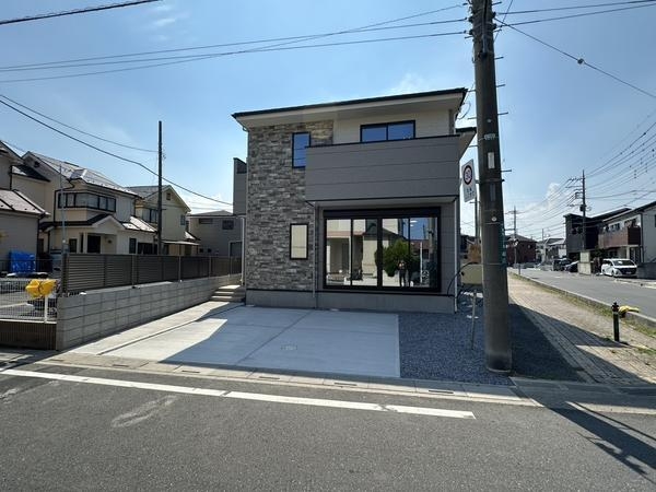 草加市長栄2丁目　新築一戸建て　7期1号棟