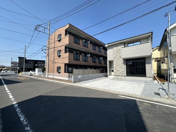 草加市長栄2丁目　新築一戸建て　7期2号棟