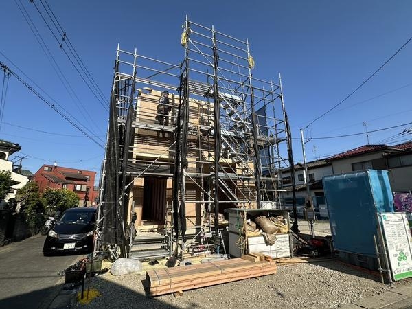 草加市新栄4丁目　新築一戸建て　01期