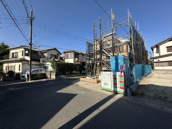 草加市新栄4丁目　新築一戸建て　01期
