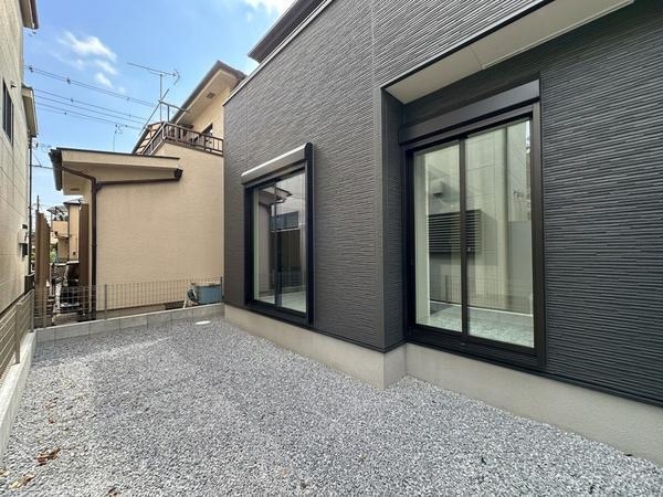 草加市中根3丁目　新築一戸建て　3期