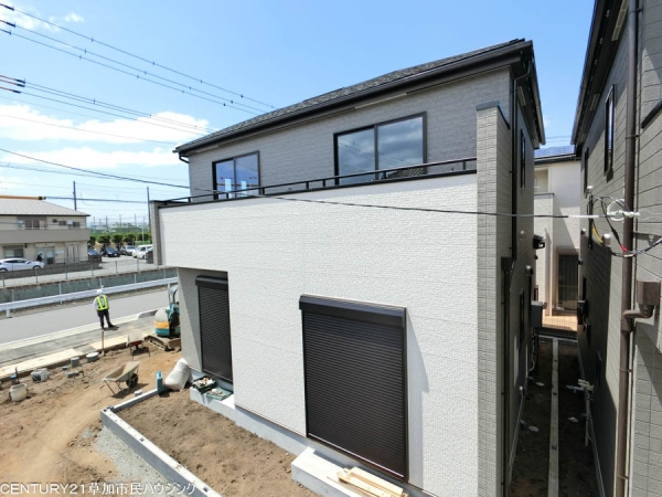 草加市新栄3丁目　新築一戸建て　B号棟