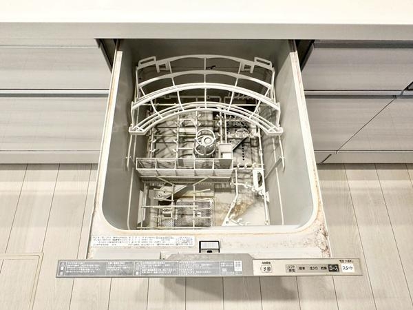 草加市松原５丁目の中古一戸建て
