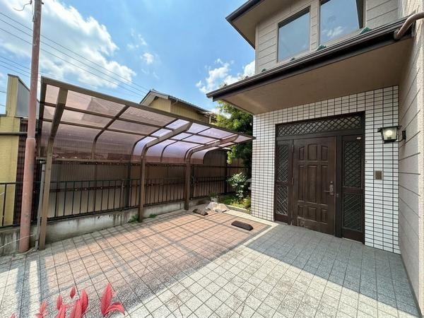 草加市長栄３丁目の中古一戸建て