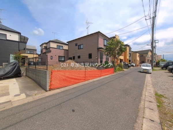 草加市長栄１丁目の土地