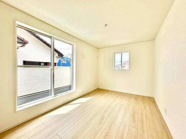 草加市苗塚町　新築一戸建て　第8