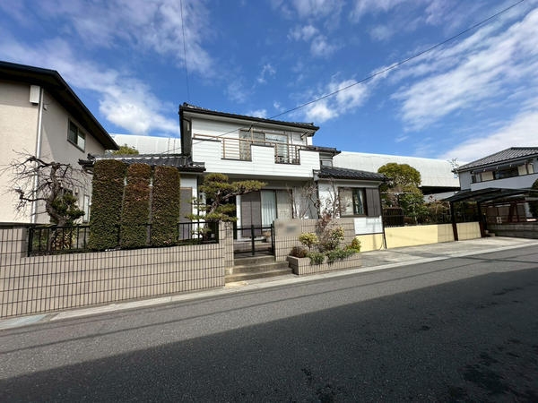 草加市八幡町中古一戸建て